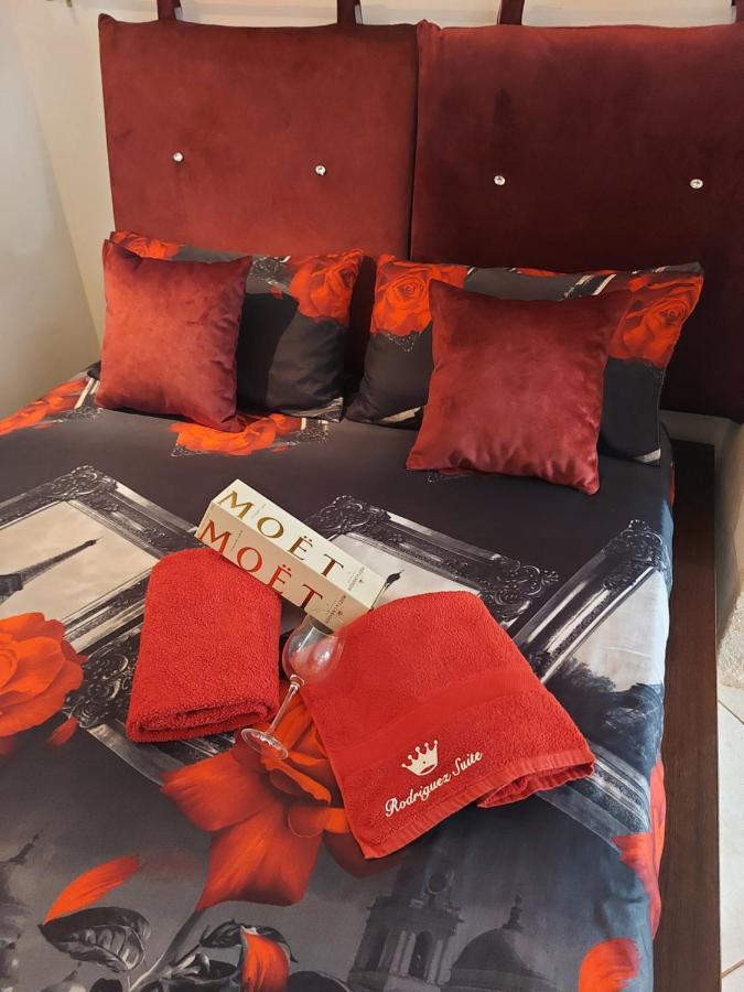 Buze Rodriguez Suite Ostuni Exterior photo